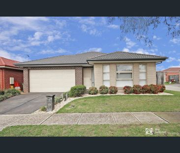 9 Hogan Street, Cranbourne East, Vic 3977 - Photo 3