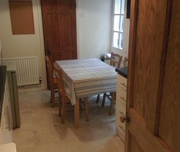 4 bedroom terraced house to rent - Photo 6