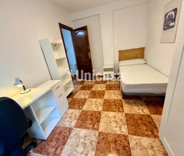 Piso en alquiler en Figares-San Antón - Photo 2