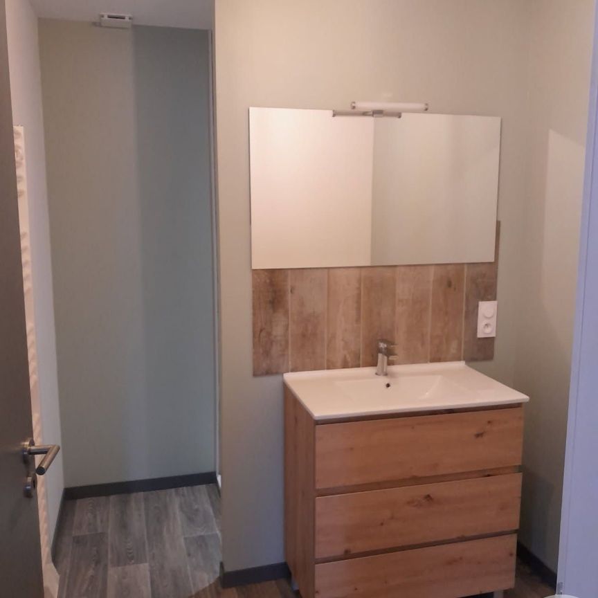 Location Appartement 2 pièces 75m² BLIGNY LES BEAUNE 21200 - Photo 1