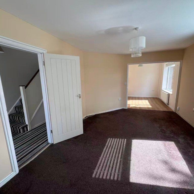 Coniston Crescent, Loughborough - Photo 1