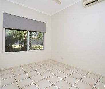 STYLISH, LOW-MAINTENANCE LIVING IN LEAFY GUNN - Photo 5