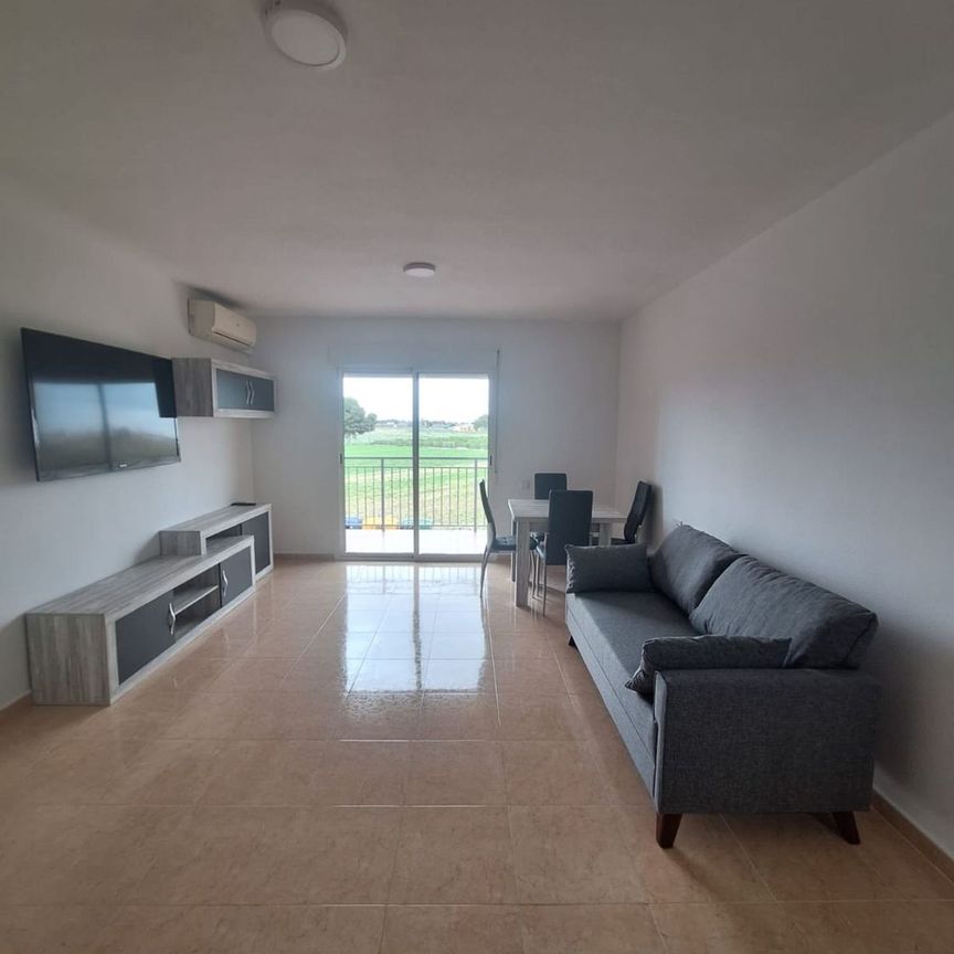 Alquiler de piso en Avenida de Daya Nueva - Photo 1