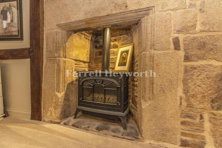 4 bedroom detached house to rent - Photo 2