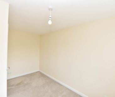 8 Kingfisher Road, AB51 6AH, Inverurie - Photo 4