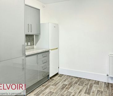 Flat to rent on - Photo 6