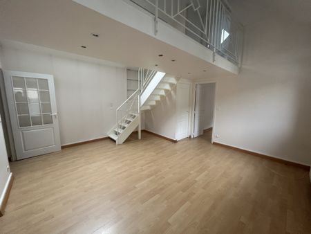 Location Appartement 3 pièces 66m² AMIENS 80000 - Photo 2
