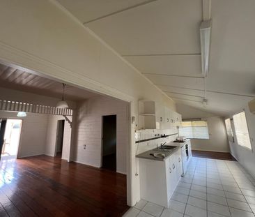 2/40 Arthur Street, 4740, Mount Pleasant Qld - Photo 5