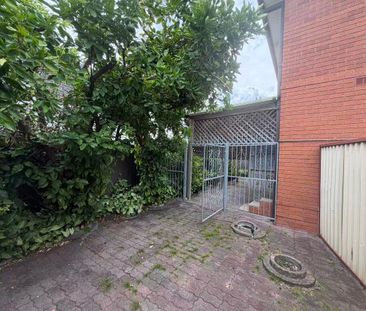 2 Bedrooms Townhouse for Rent - Photo 6