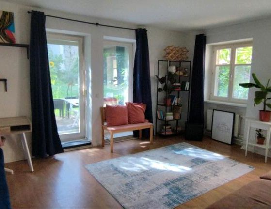 2-Zimmer Wohnung 5-min Von Hermannplatz Untervermietung Jan-Mai - Foto 1