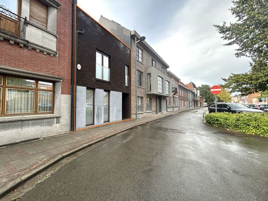 Instapklare & energiezuinige woning met 3 slaapkamers te centrum Tielt! - Photo 1