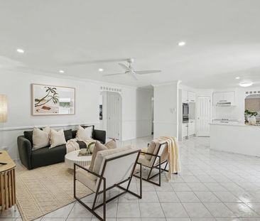 Single Level Family Entertainer - Freshly painted throughout - Photo 4