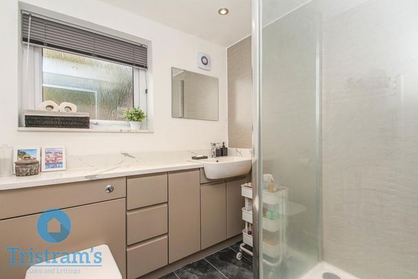 2 bedroom house share to rent - Photo 1