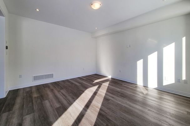 For Lease - 31 Turnbull Drive, Brantford, Ontario - Photo 1