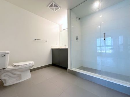 For Lease - 3385 Dundas Street Unit# 708, Toronto, Ontario - Photo 2