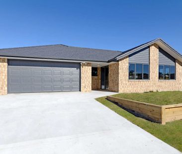 Discover comfortable, modern living in this near-new four-bedroom h... - Photo 6