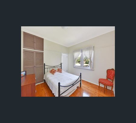 22 Willarong Rd, Mount Colah, NSW 2079 - Photo 3