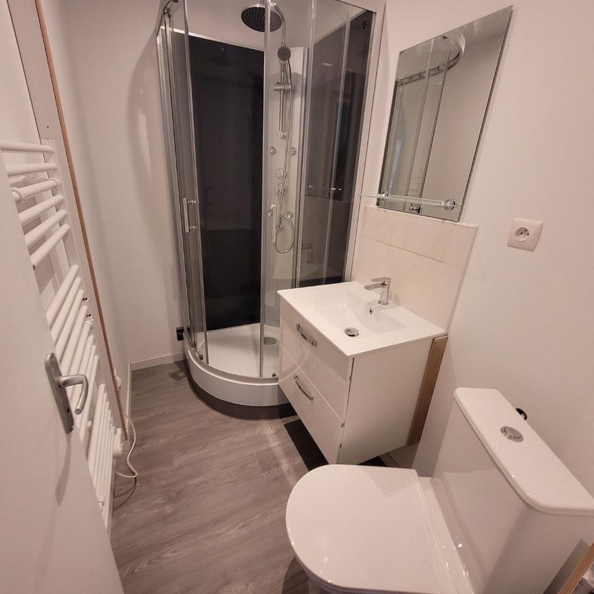 Location Appartement 1 pièce 20m² BOULOGNE SUR MER 62200 - Photo 1