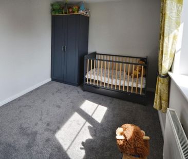 2 bedroom House To Let - Photo 3