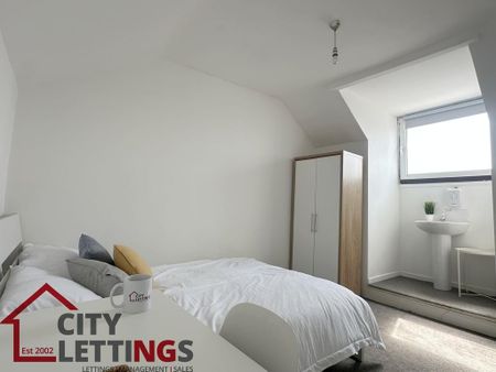 3 bedroom terraced house to rent - Photo 4