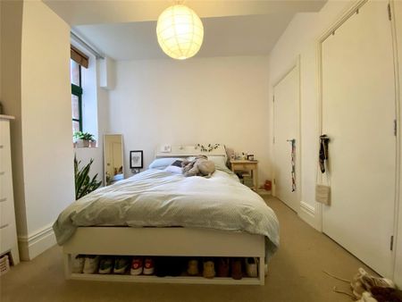 3 bedroom apartment to rent - Photo 5