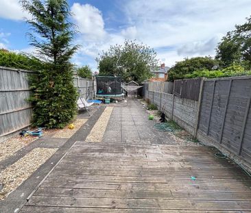 3 bedroom terraced house to rent - Photo 5