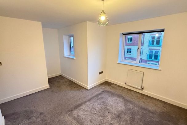 Leatham Avenue - Photo 1