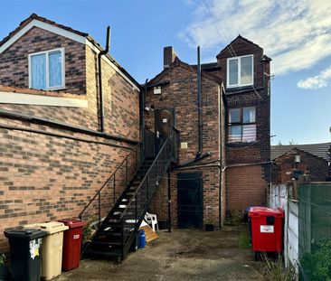 Higher Market Street, Farnworth, Bolton - Photo 5