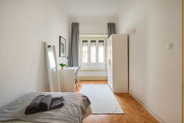 Rua Chaby Pinheiro, Lisbon, Lisbon 1000-078 - Photo 1