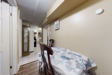 For Lease - 10 Shoreland Crescent Unit# B2, Toronto, Ontario - Photo 3