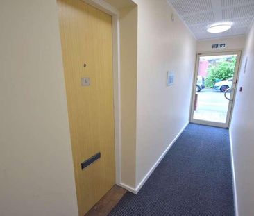 Jefferson Place West Bromwich, B71 - Photo 4