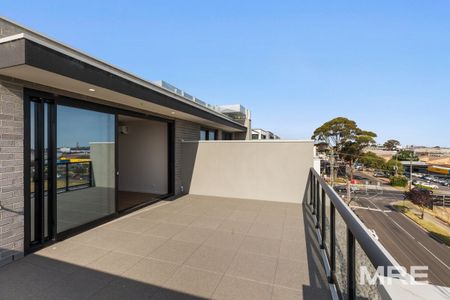 403/29 Genoa Street, Moorabbin - Photo 5