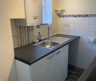 1 Bed Flat, Upper Market Street, BN3 - Photo 6