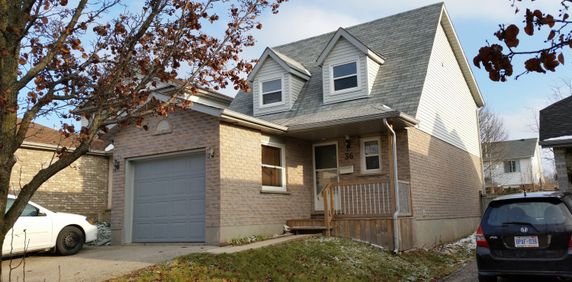 36 Sidney Crescent, Guelph - Photo 2