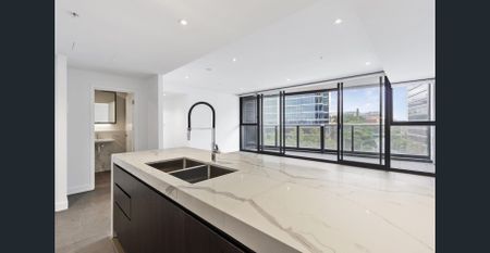 3-bedroom unit at Embassy Tower - Photo 2