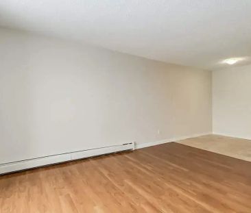 3 Bedroom - Photo 3