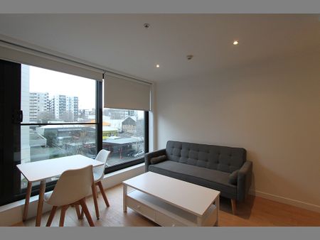 One Bedroom Gem - Photo 3