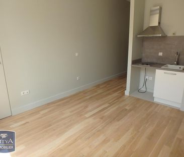 Location Appartement 1 pièce 18m² VERSAILLES 78000 - Photo 4