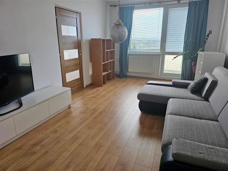 3 izbový byt na prenájom 74m2, Robotnícka, Senica - Photo 2