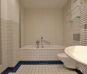 I WOHNEN im ZENTRUM I Einbauküche I Wanne u. Dusche I Lift I - Photo 5