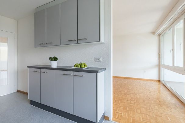 Fancy a change of scenery? Living with ideal transport links. - Foto 1