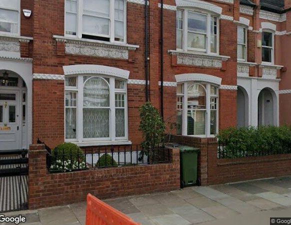 4 Bed Flat, Chiddingstone Street, SW6 - Photo 1