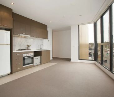 Affordable entry-level into North Melbourne - Photo 5