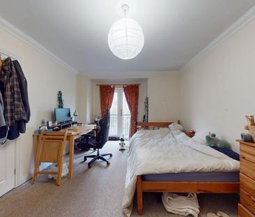 3 bedroom apartment to rent - Photo 3