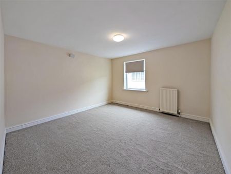 2 bedroom semi-detached house to rent - Photo 2