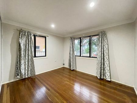 Dual living Home, Best Location with Solar Close to QE II Hospital - Photo 5