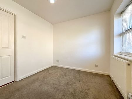 Spring Mews, CM21, Sawbridgeworth - Photo 2