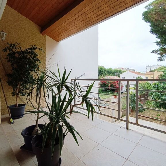 Location appartement 3 pièces, 106.36m², Narbonne - Photo 1