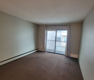 #304 45749 Spadina Avenue - Photo 3