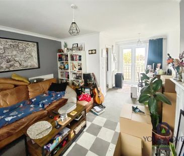 3 bedroom semi-detached house to rent - Photo 2